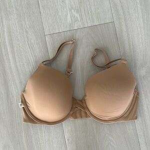 Tan Seamless T-Shirt Bra with Molded Cups